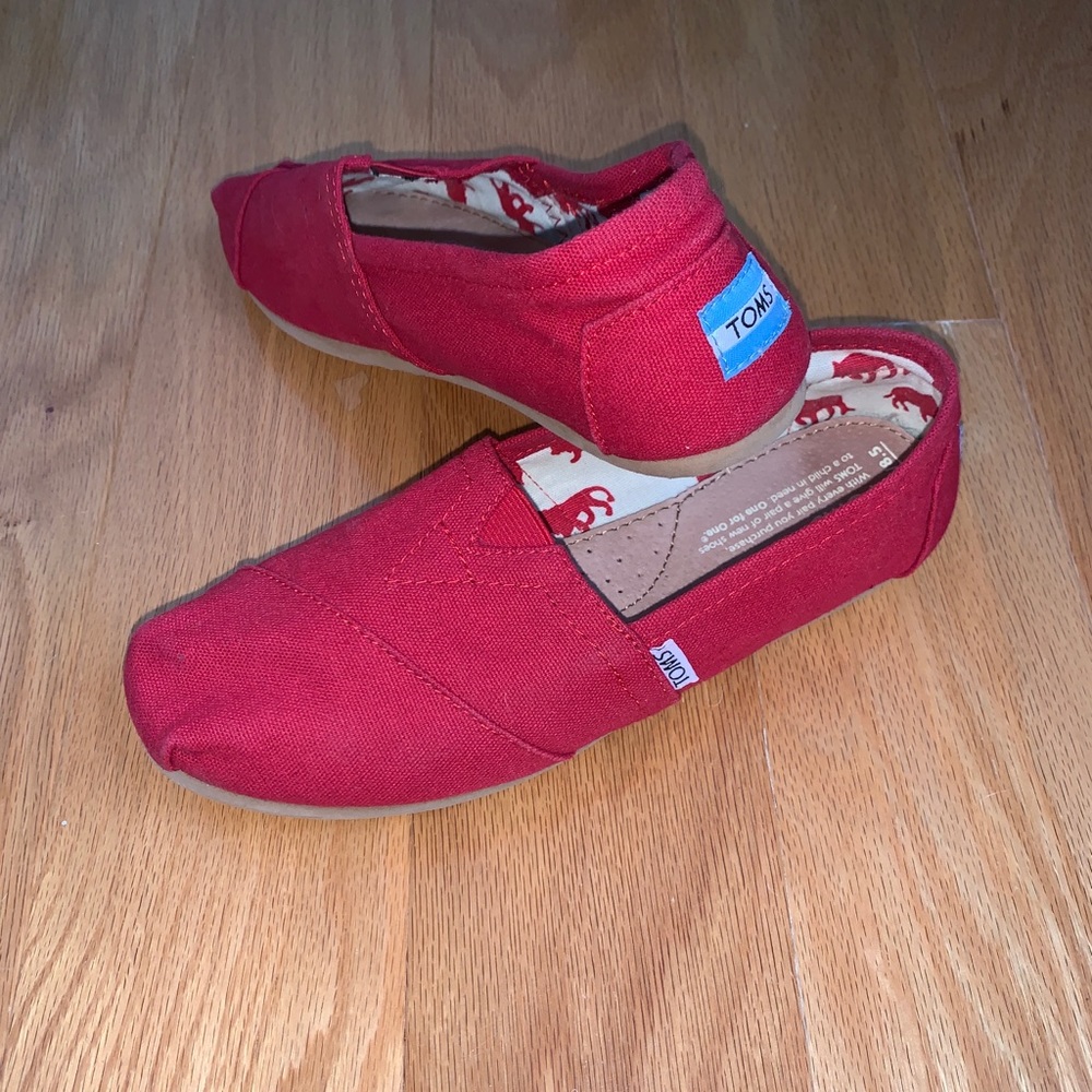 Women’s Classic Canvas Tom Shoe